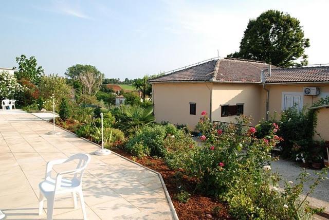 Bungalow Leo Savudrija Extérieur photo